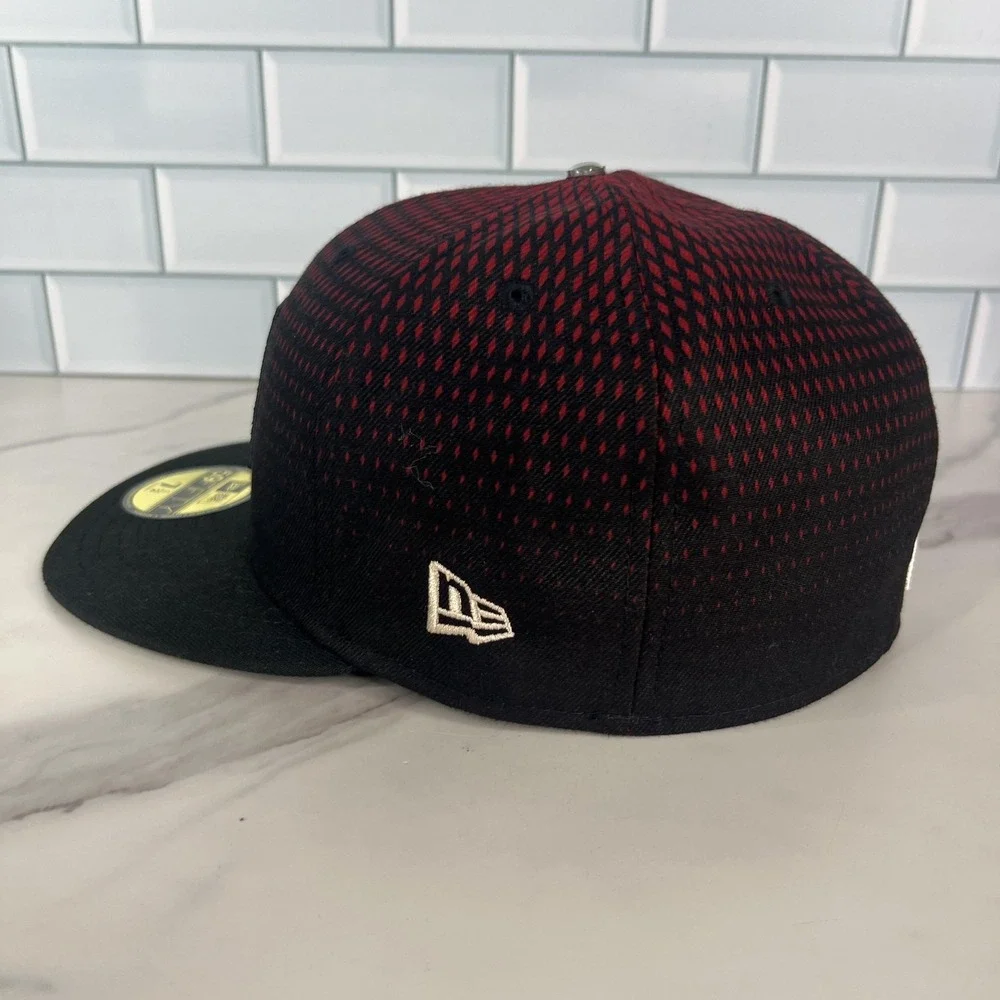 Arizona‎ Diamondbacks Hat Cap Fitted Mens 7 1/2 Black Red MLB Baseball New Era